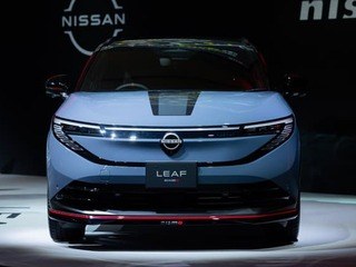 Nissan Nismo pokračuje aj v novej dobe. Leaf dostal úpravy, ktoré by ste pri EV-čku nečakali