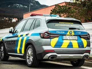 Lúpež v Prievidzi: Polícia zadržala podozrivých už deň po útoku na muža z herne
