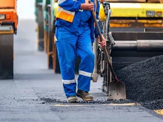 Veľká modernizácia hlavnej cesty v Handlovej: Opravia úsek I/9, čakajú vás obmedzenia